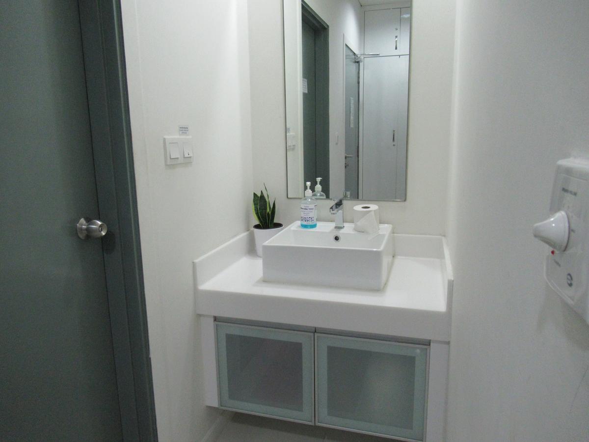 Resort Hostel In City Kuala Lumpur Exterior photo