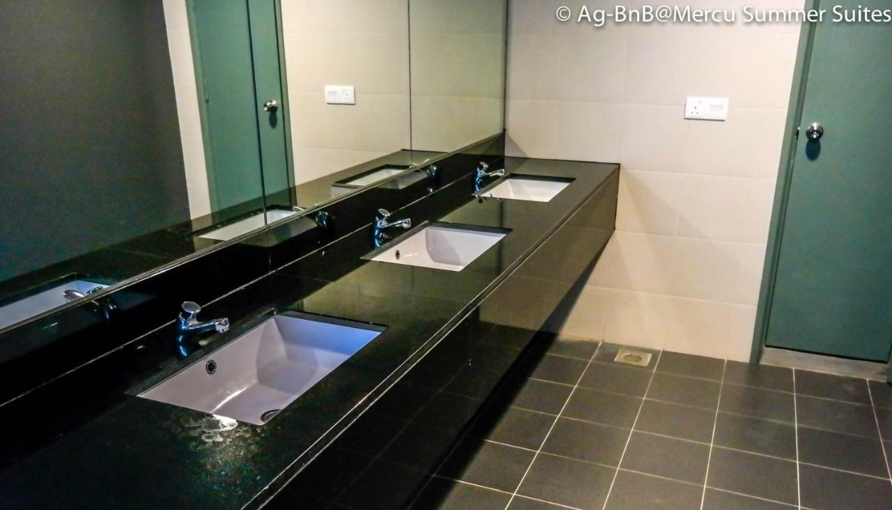 Resort Hostel In City Kuala Lumpur Exterior photo